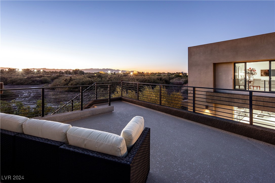 6795 Agave Azul Court