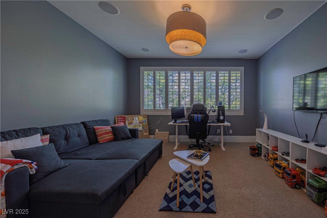 9213 White Tail Drive