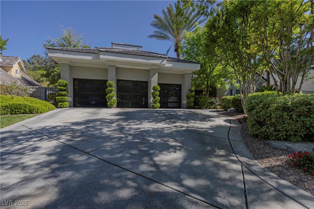 9213 White Tail Drive