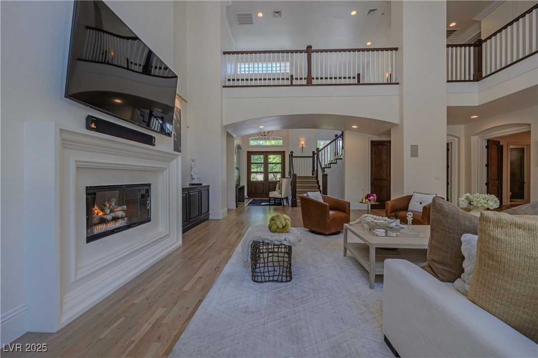9213 White Tail Drive