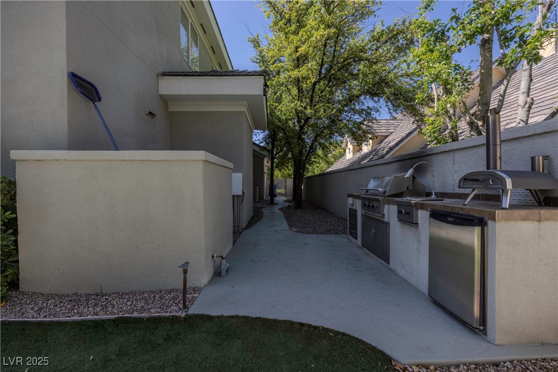 9213 White Tail Drive