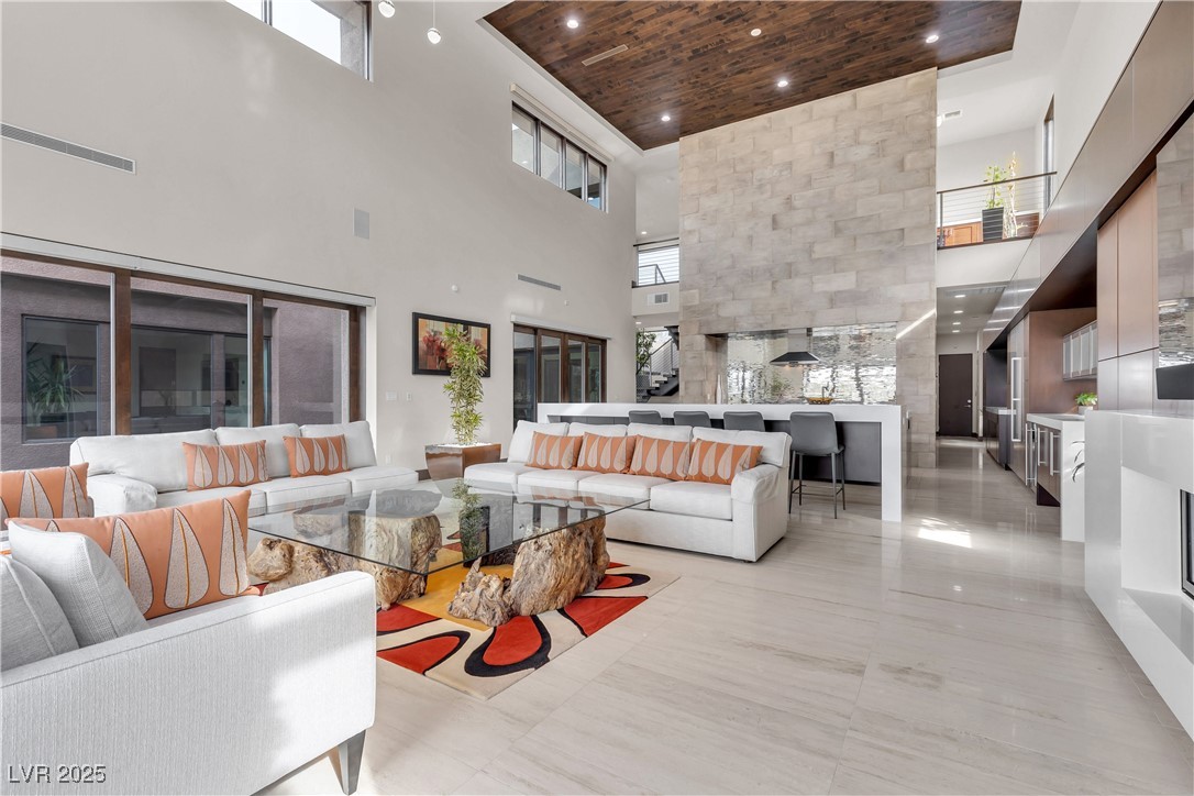 1341 Villa Barolo Avenue