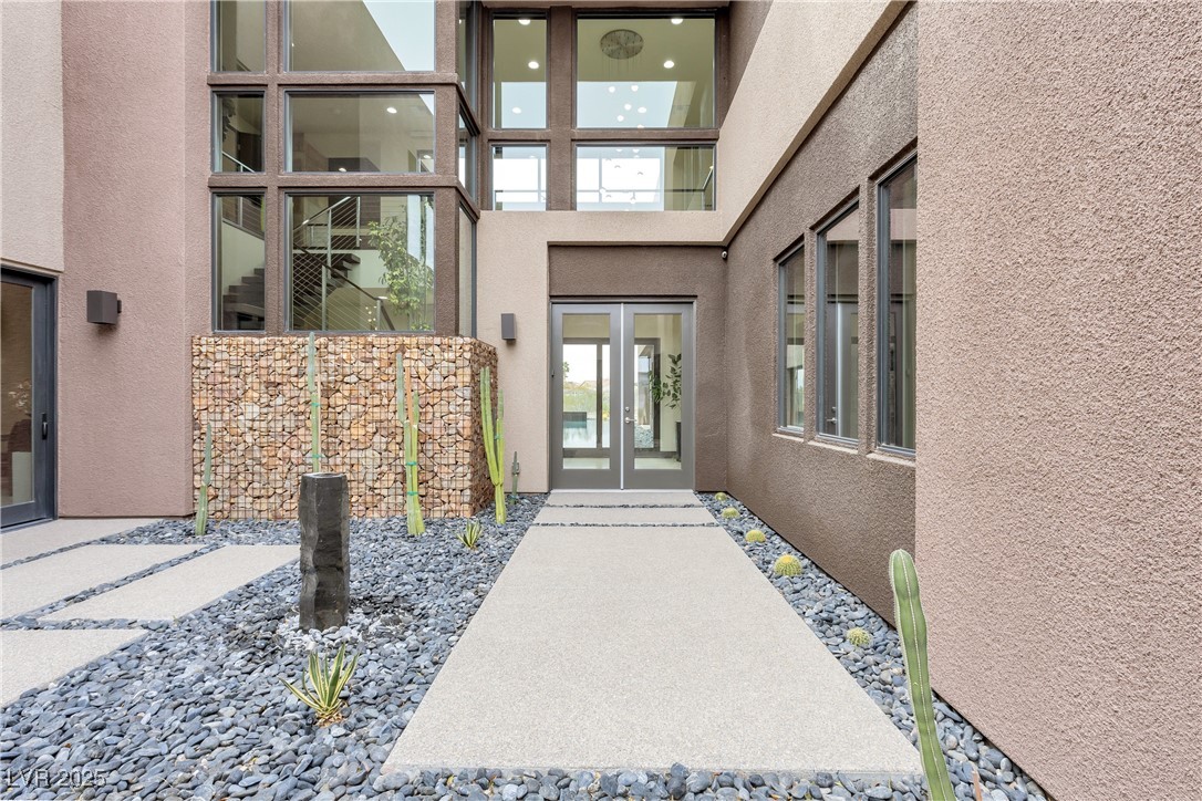 1341 Villa Barolo Avenue