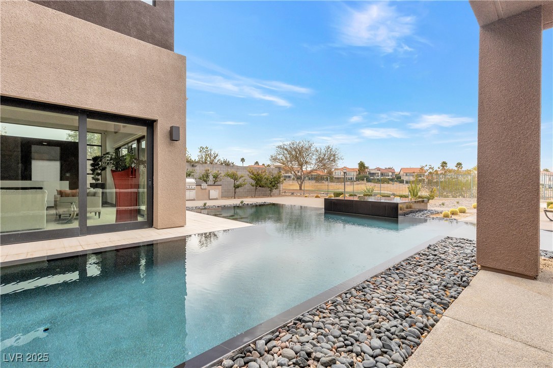 1341 Villa Barolo Avenue