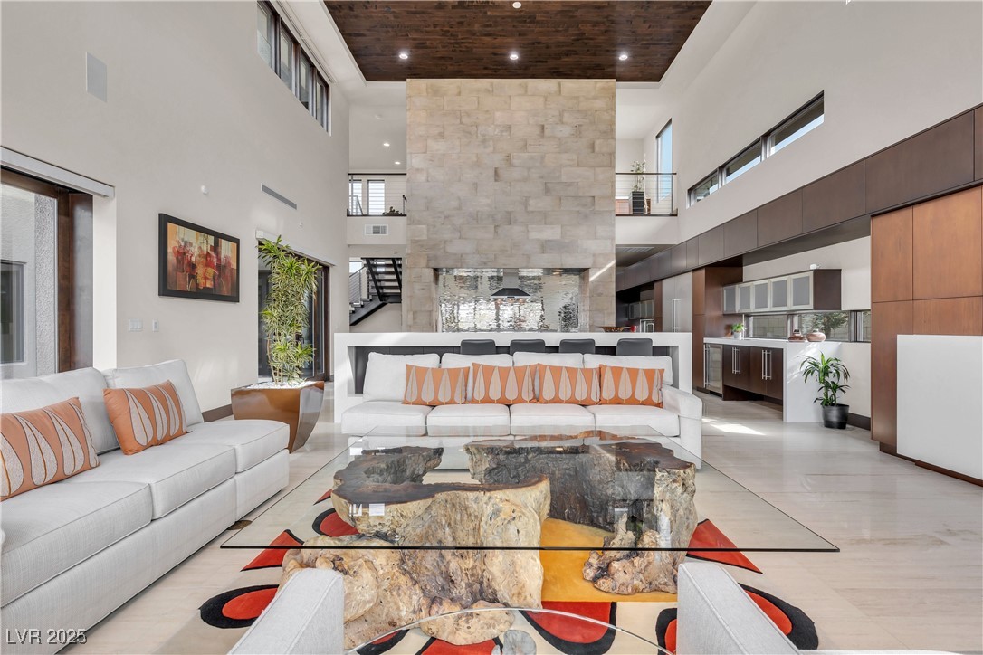 1341 Villa Barolo Avenue