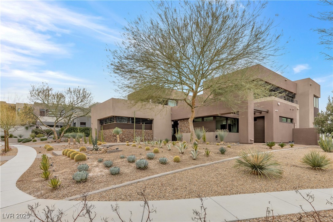 1341 Villa Barolo Avenue