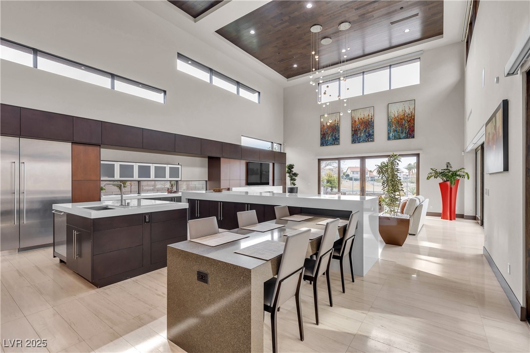 1341 Villa Barolo Avenue