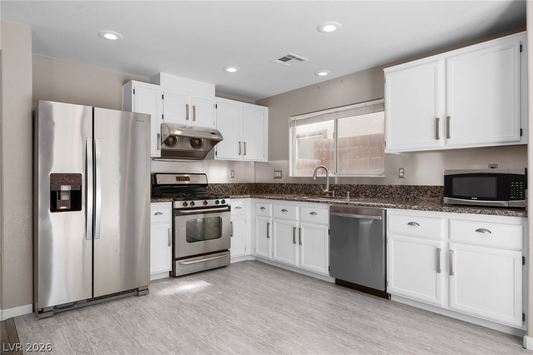 932 Purdy Lodge Street