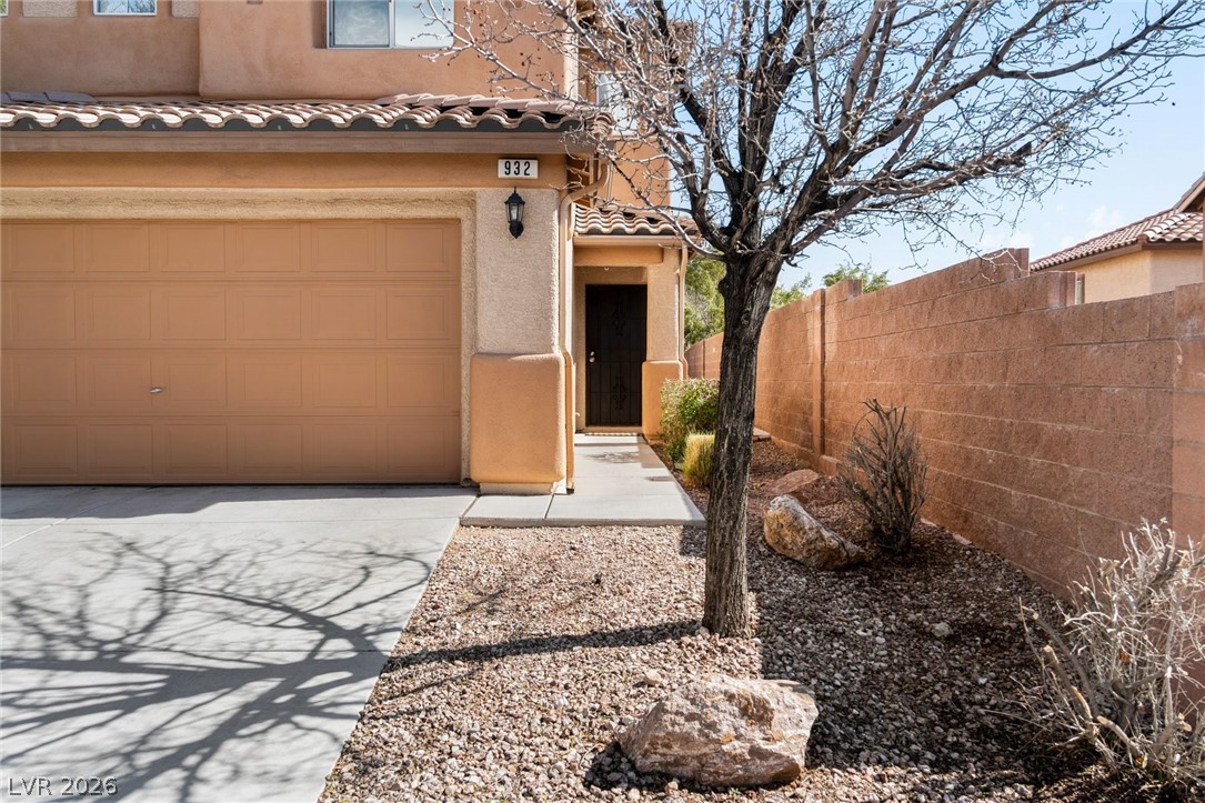 932 Purdy Lodge Street