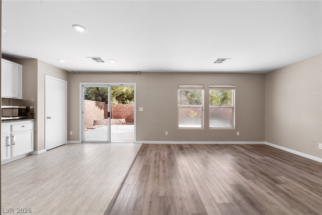 932 Purdy Lodge Street