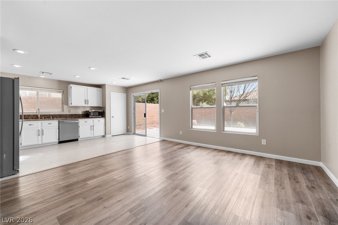 932 Purdy Lodge Street