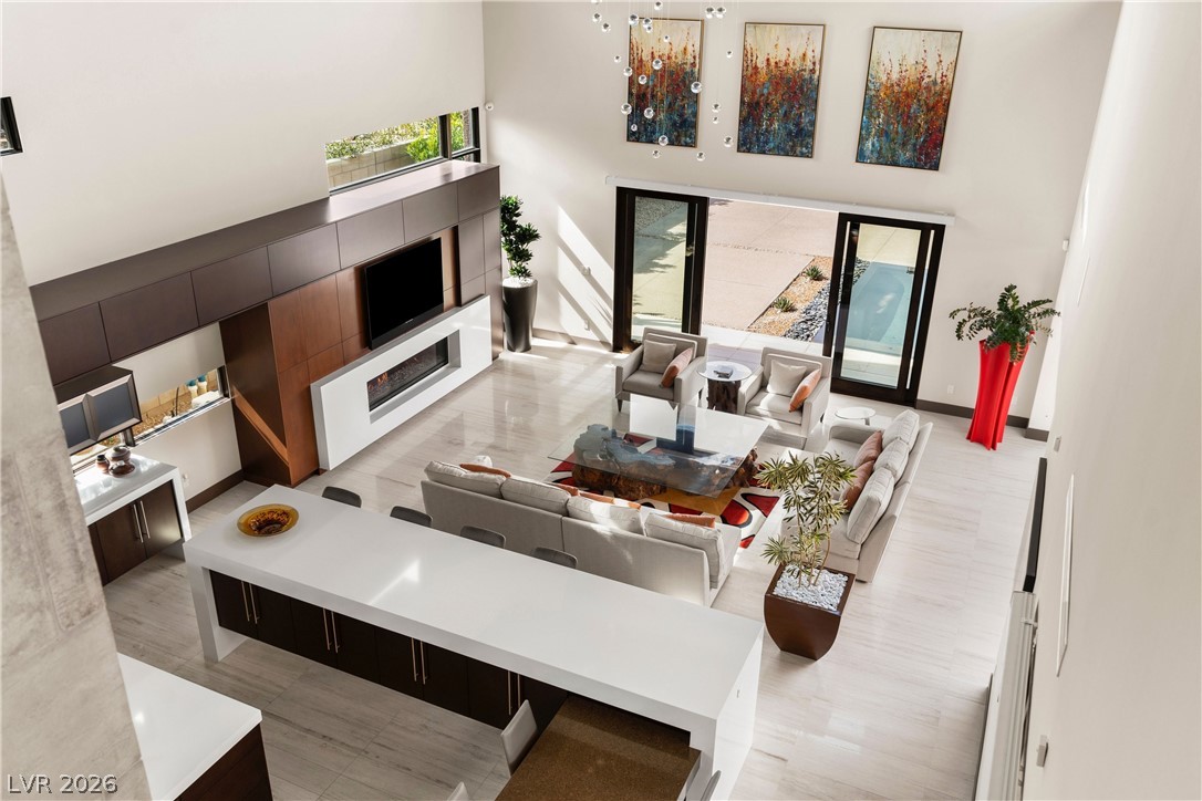 1341 Villa Barolo Avenue