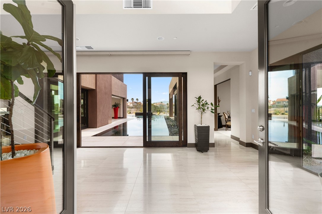 1341 Villa Barolo Avenue