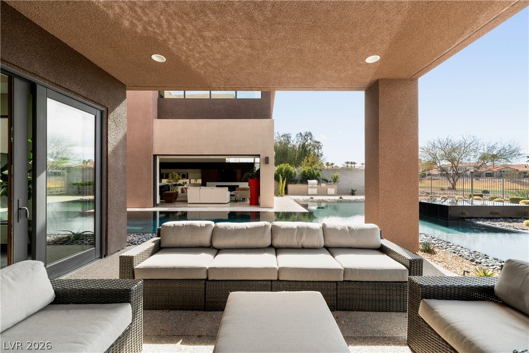 1341 Villa Barolo Avenue