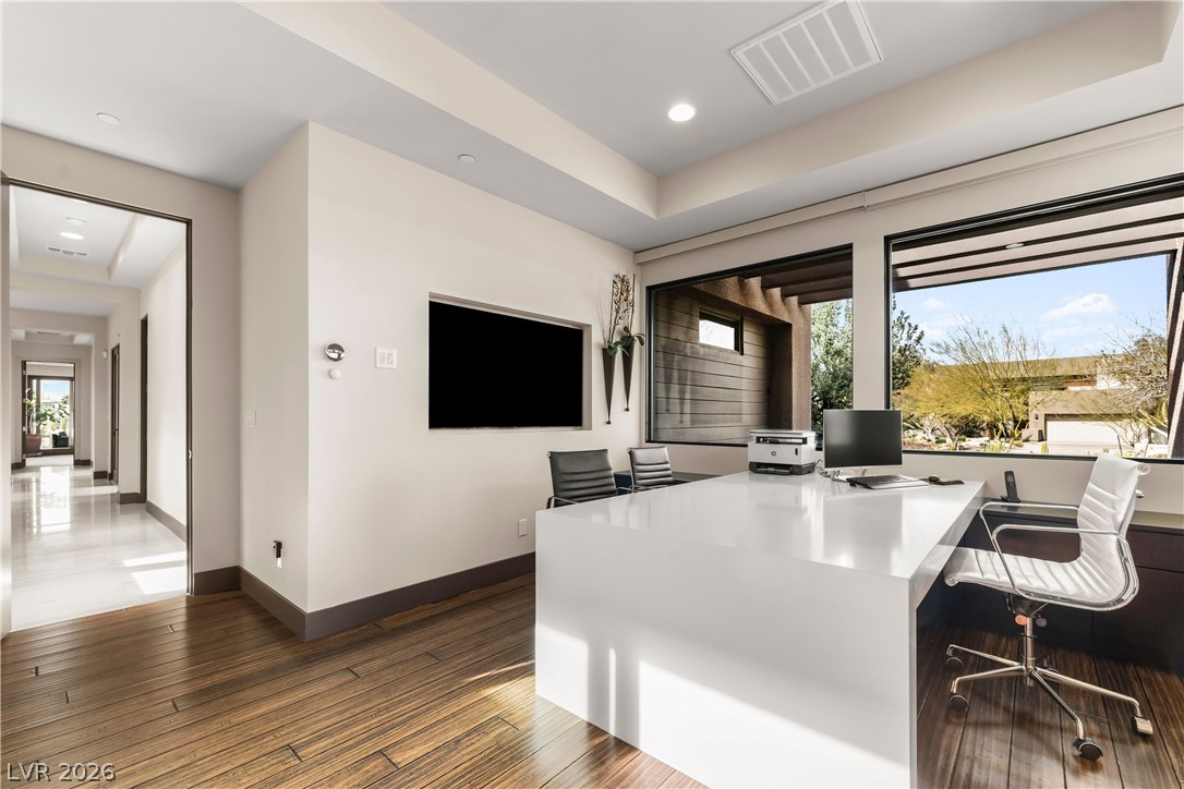 1341 Villa Barolo Avenue