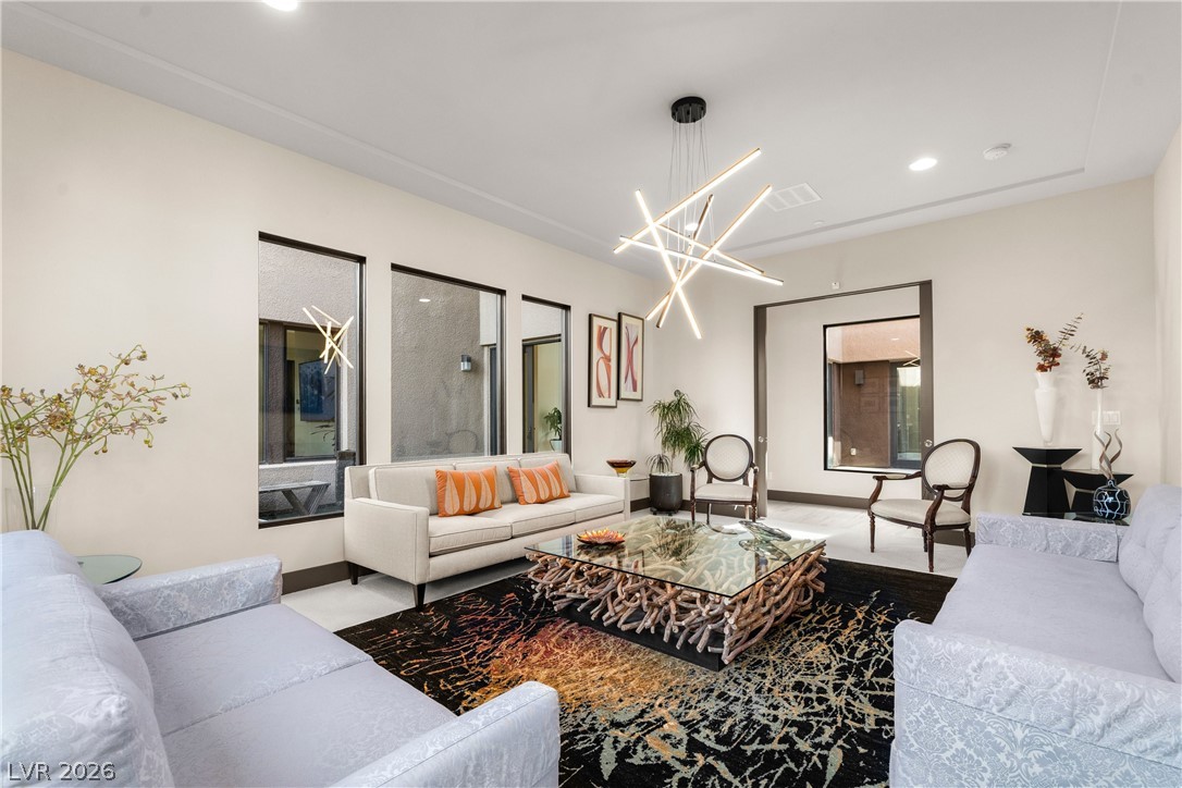 1341 Villa Barolo Avenue