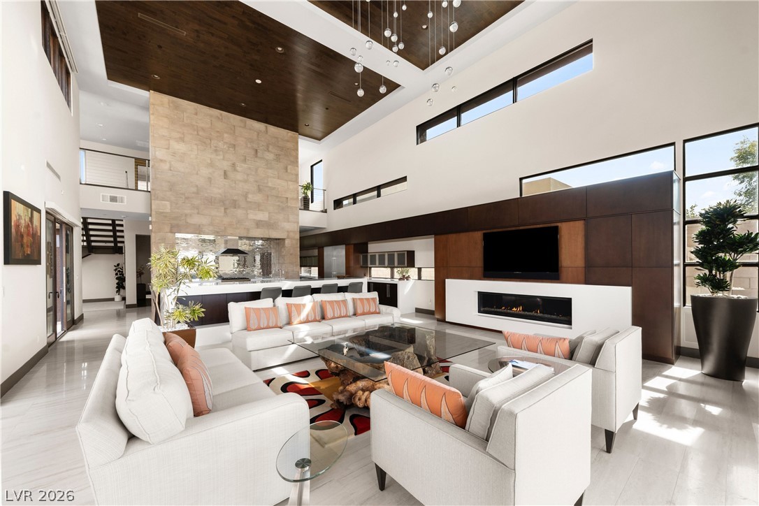 1341 Villa Barolo Avenue