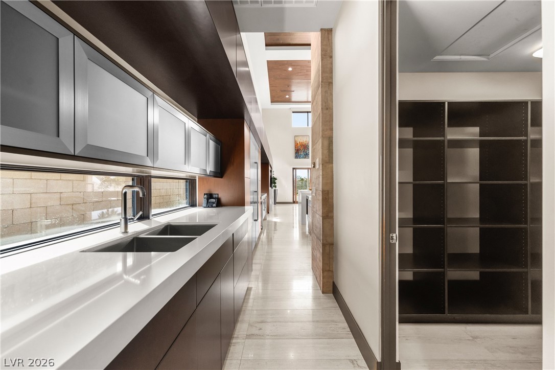 1341 Villa Barolo Avenue