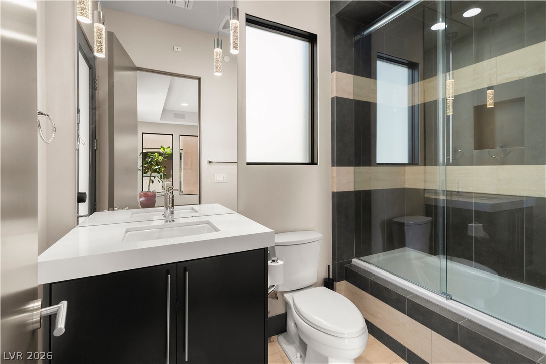 1341 Villa Barolo Avenue