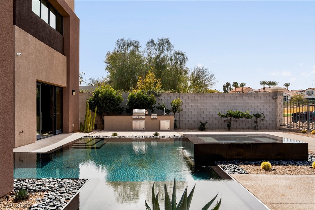 1341 Villa Barolo Avenue