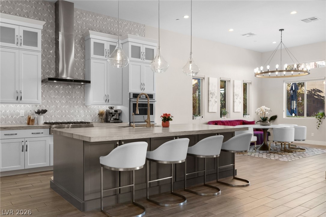 6262 Petroglyph Avenue