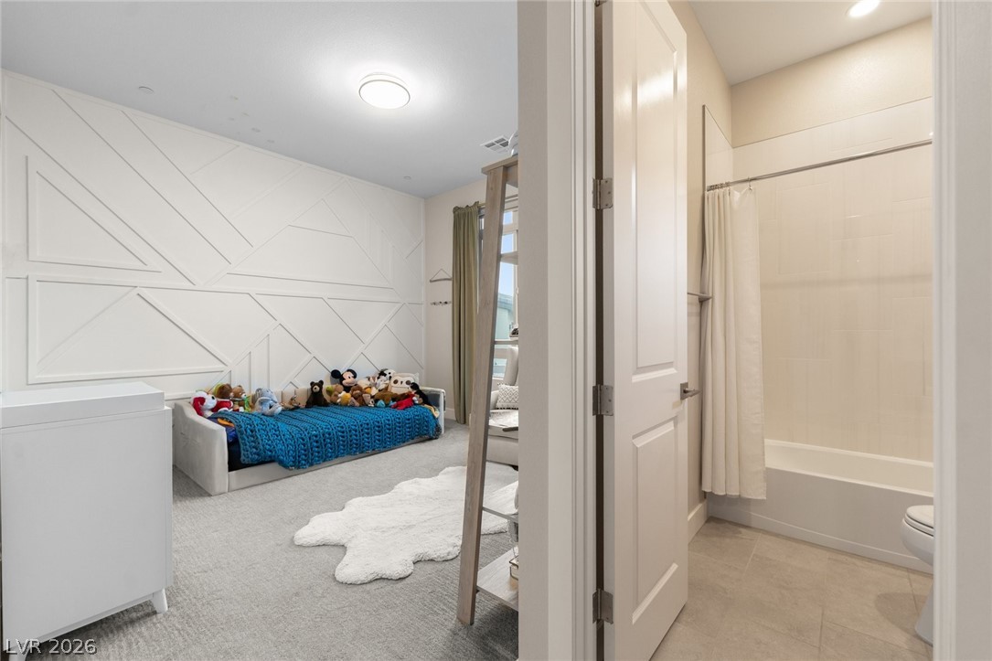 6262 Petroglyph Avenue