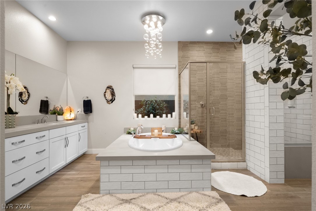 6262 Petroglyph Avenue