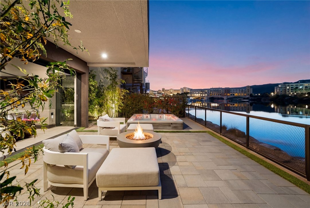 34 Lakefront Drive