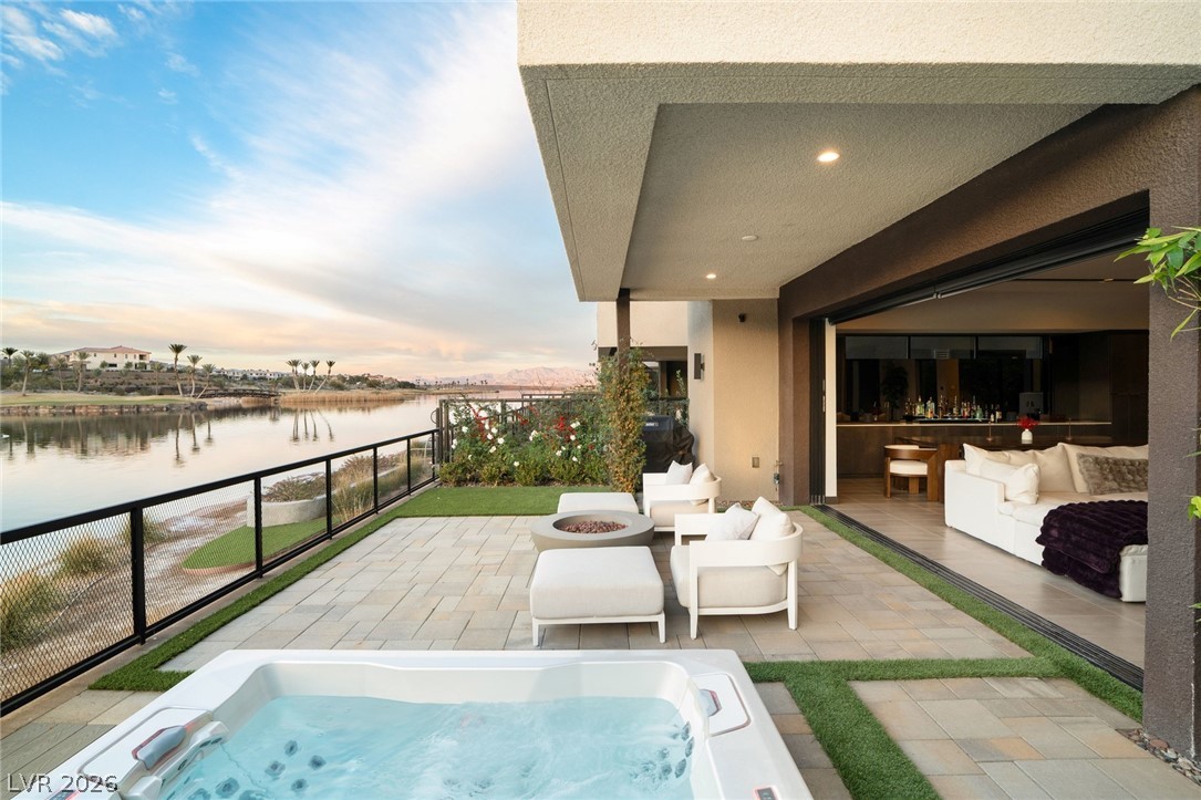 34 Lakefront Drive