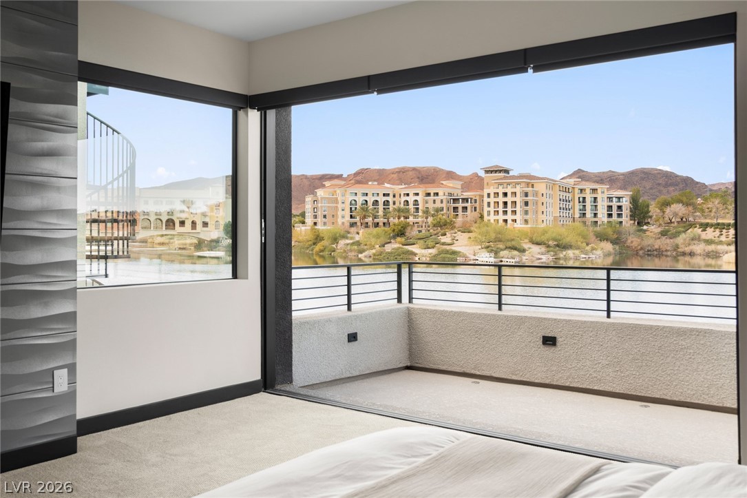 34 Lakefront Drive