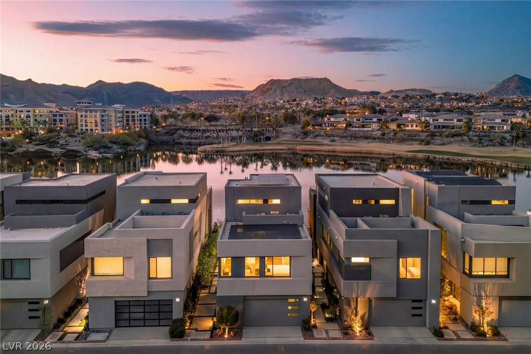 34 Lakefront Drive