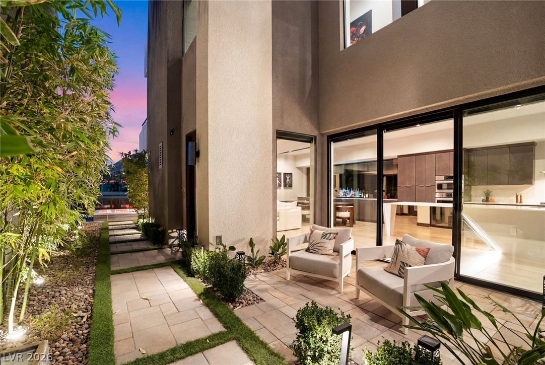 34 Lakefront Drive