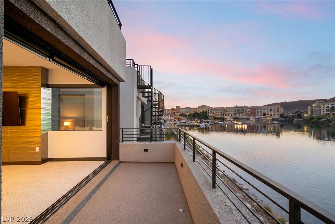 34 Lakefront Drive