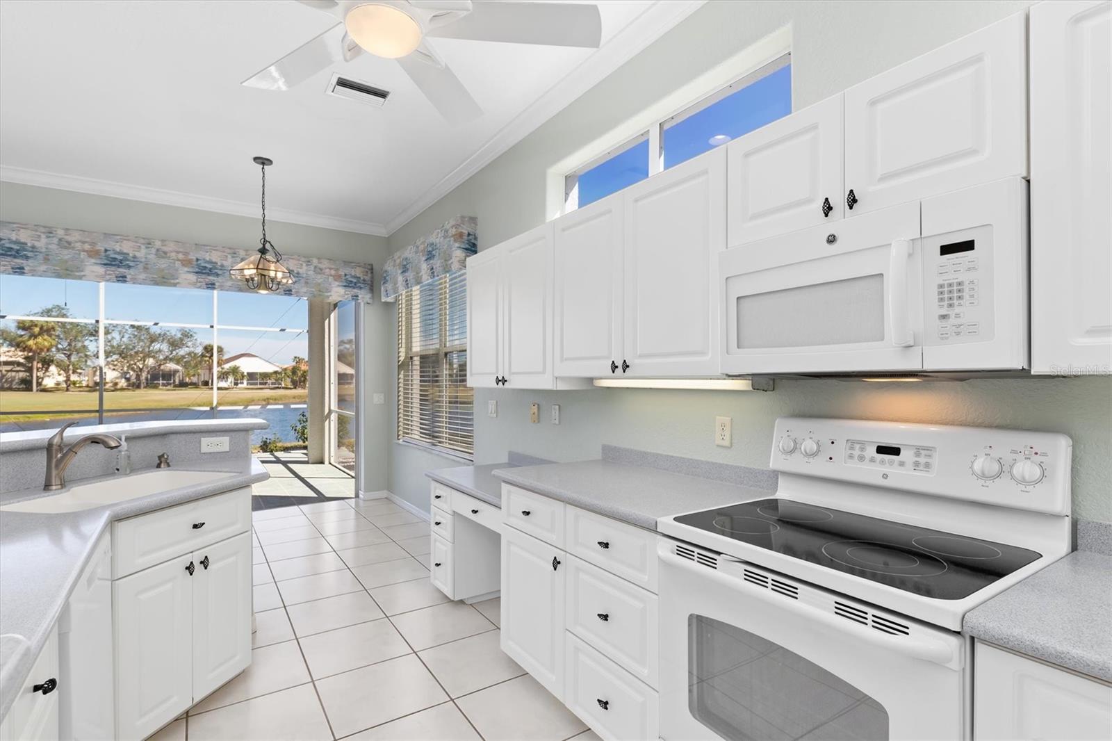 26040 FEATHERSOUND DR