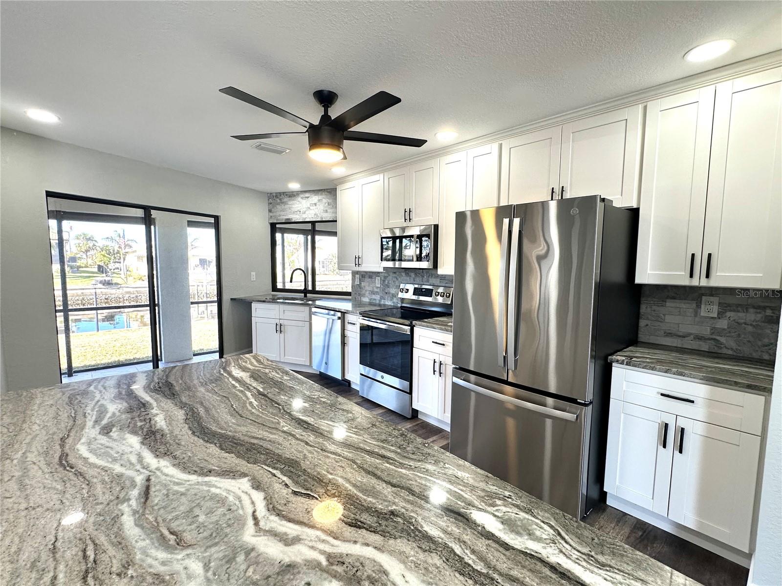 525 MEDICI CT