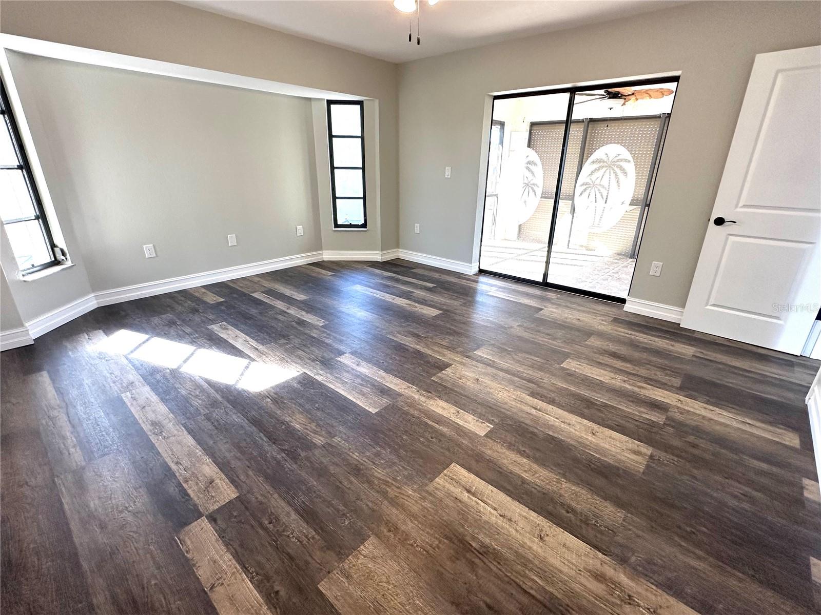 525 MEDICI CT