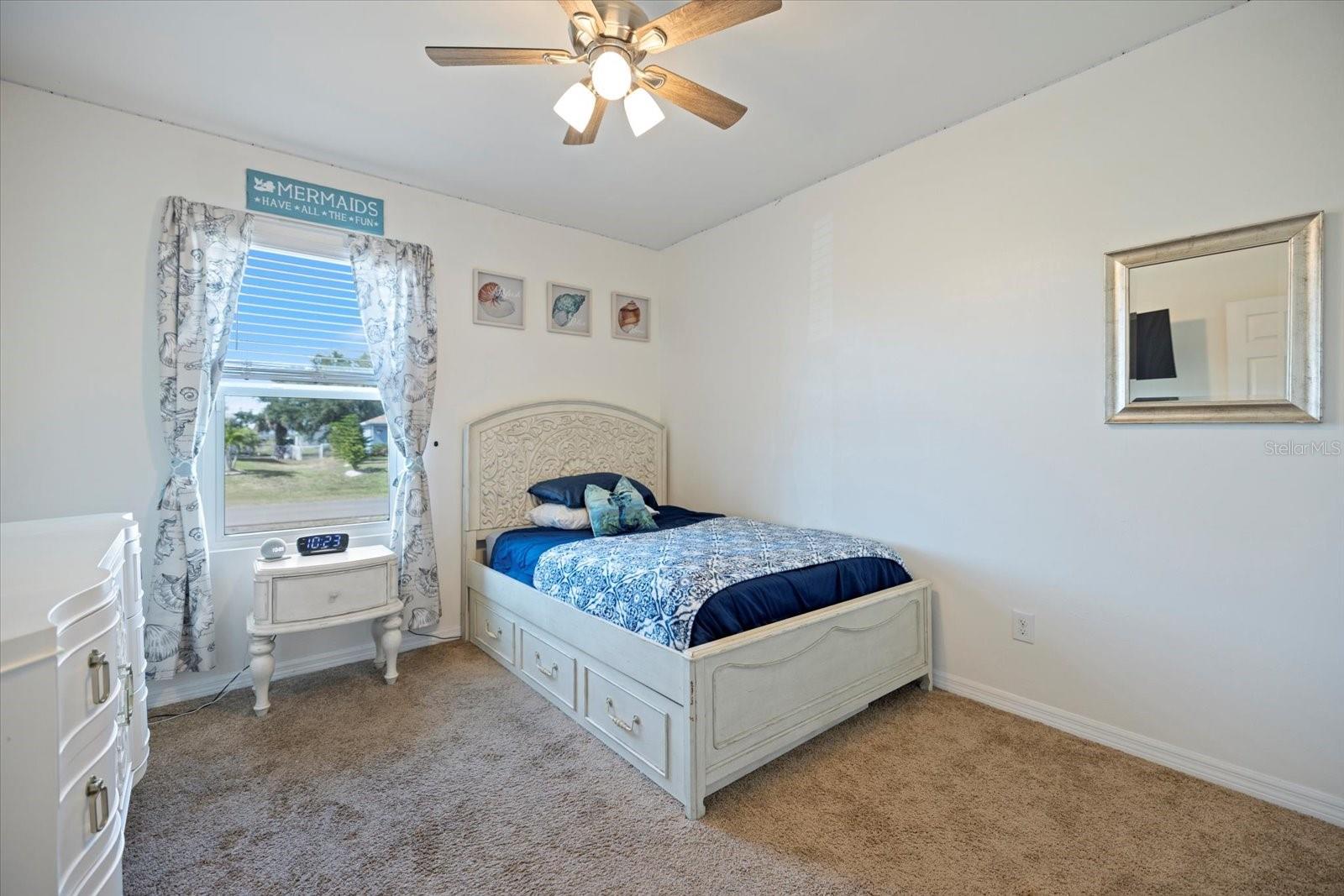 1713 NW 9TH TER