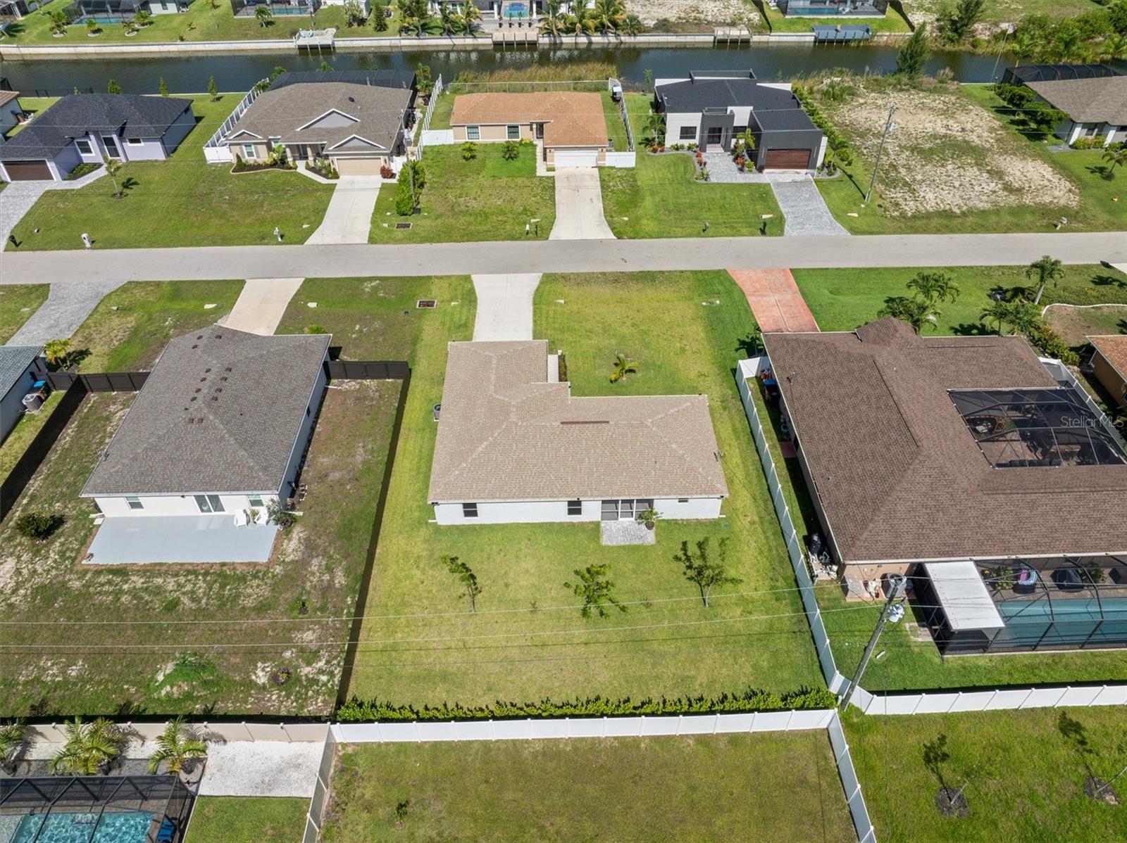 103 NW 13TH PL