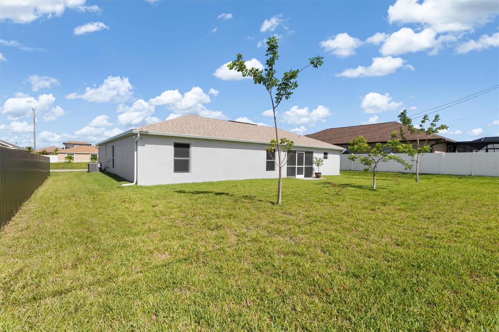 103 NW 13TH PL