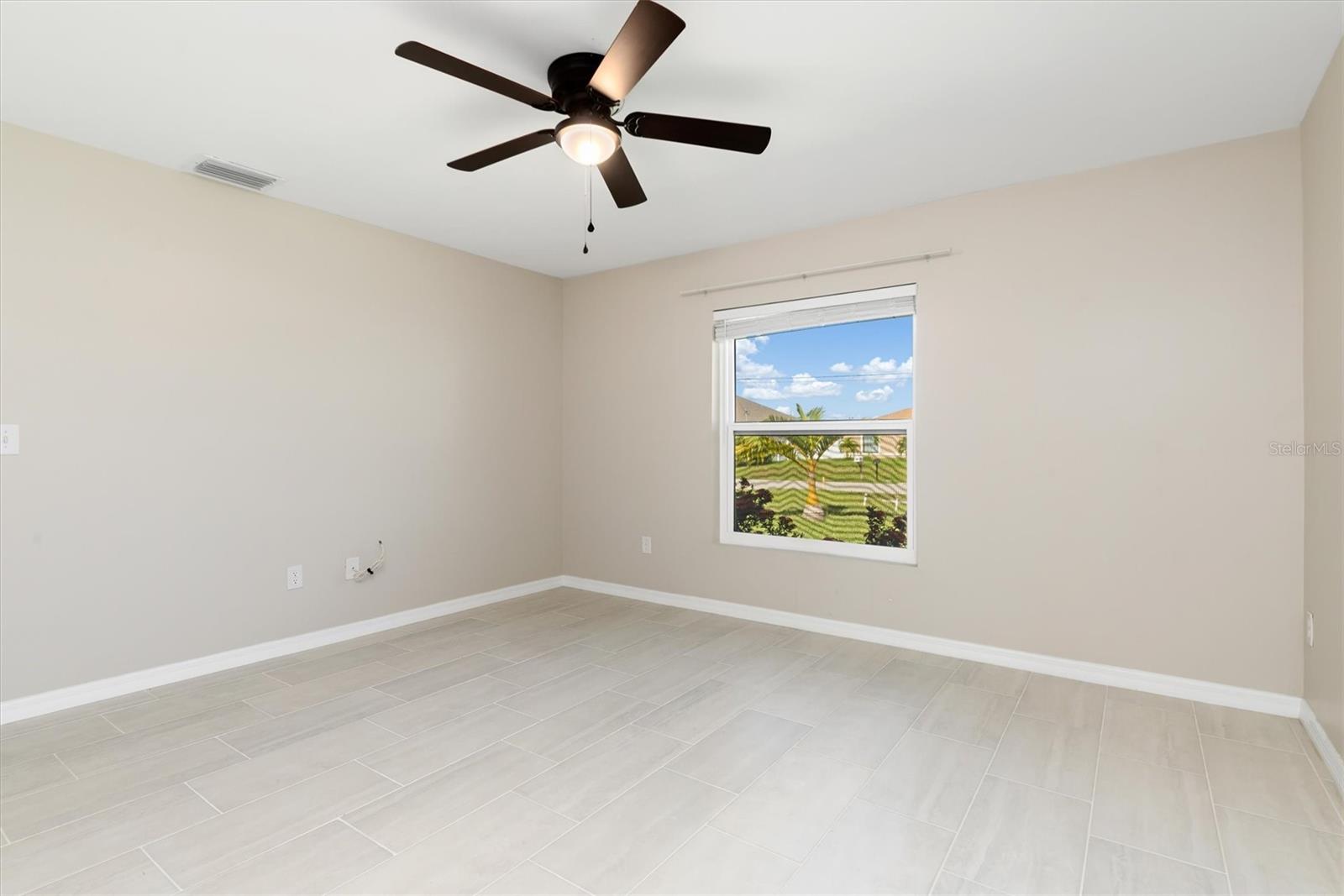 103 NW 13TH PL