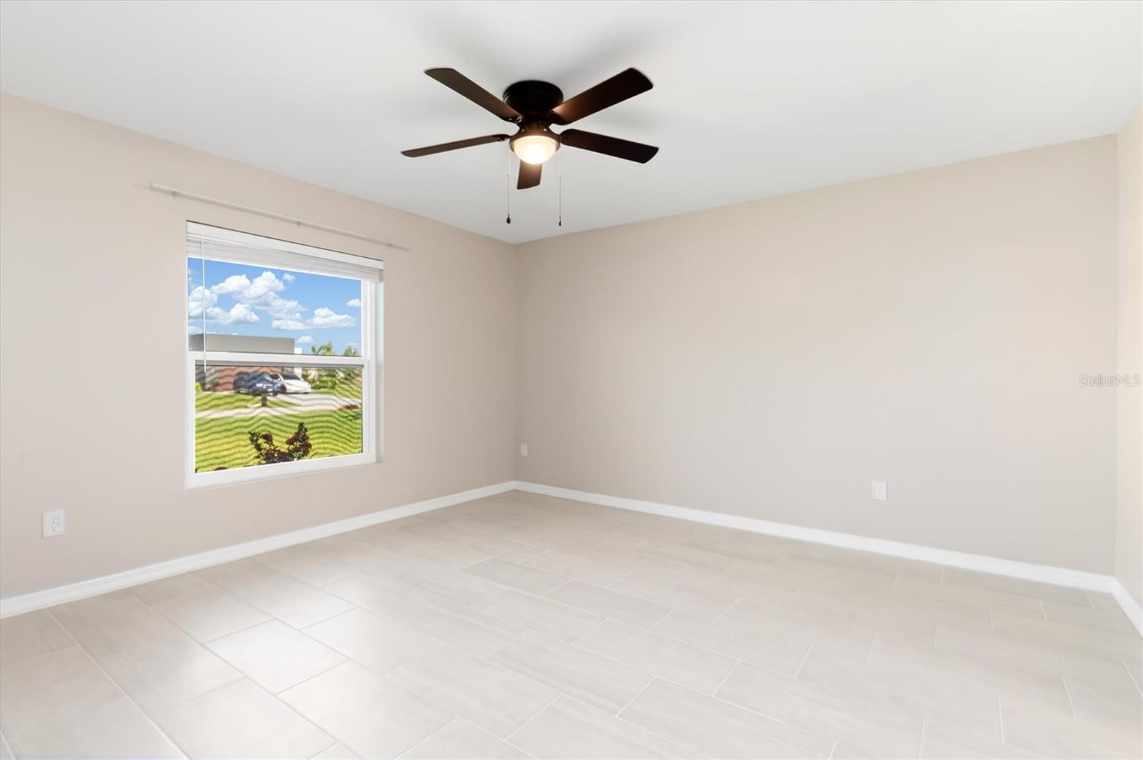 103 NW 13TH PL