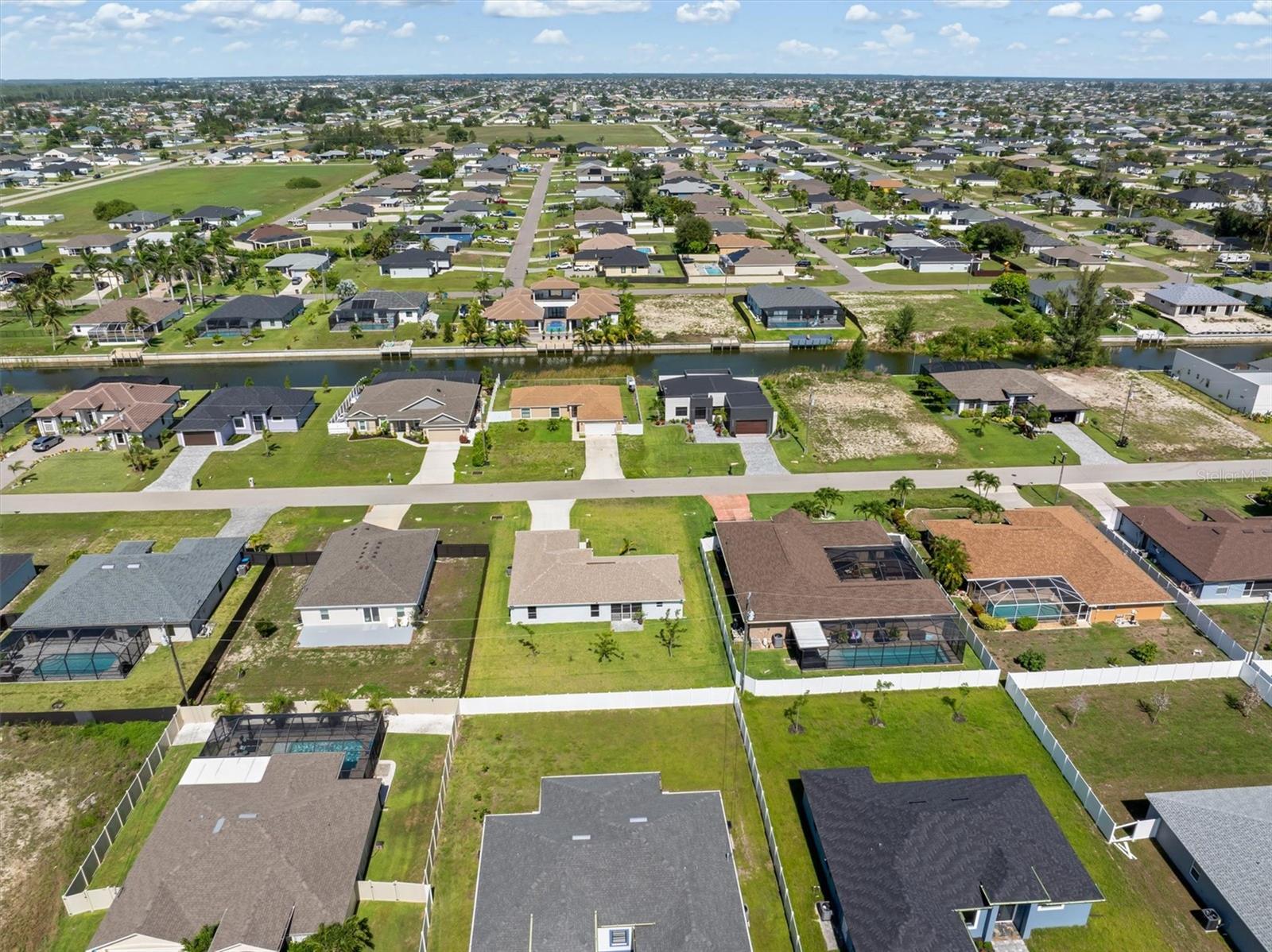 103 NW 13TH PL