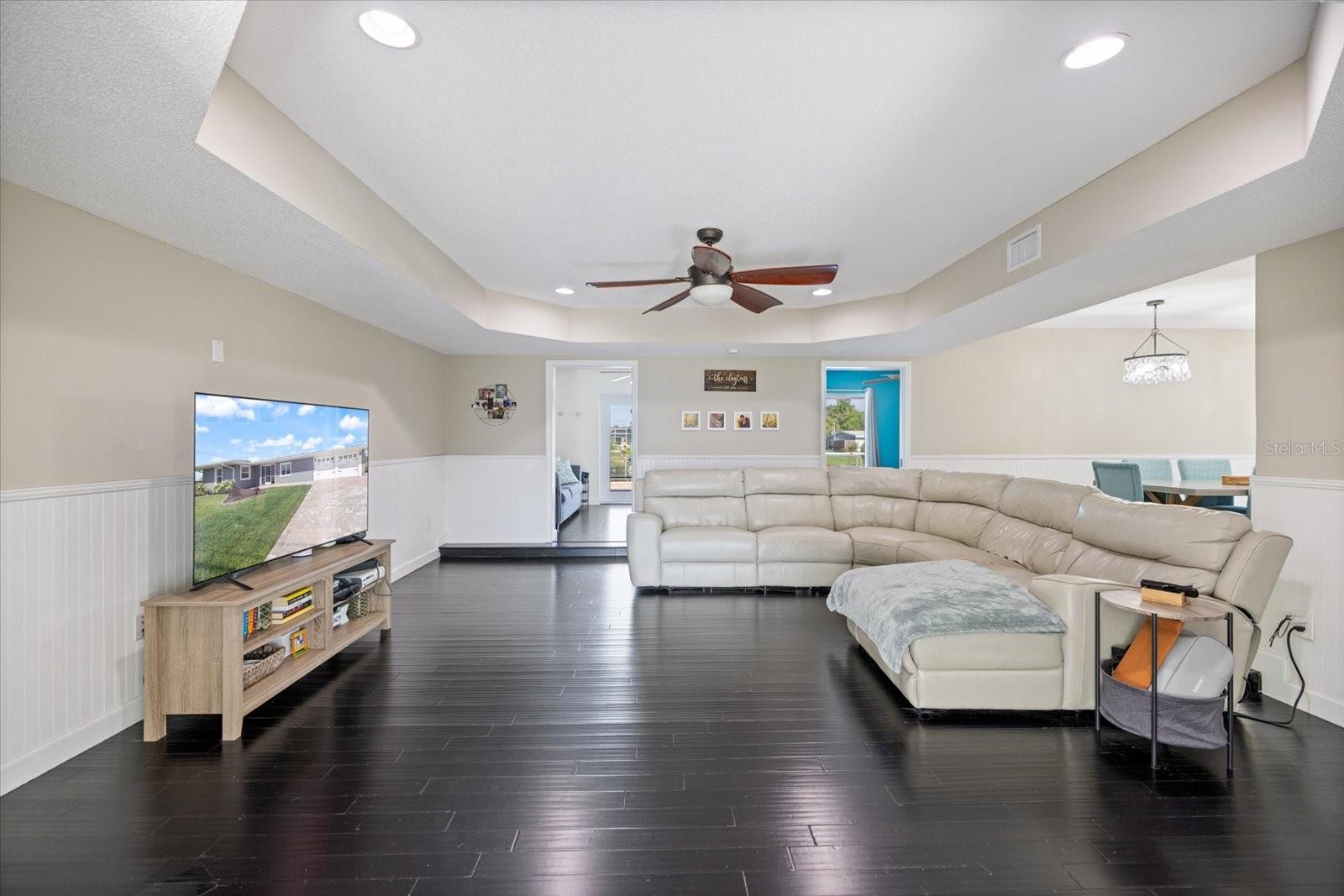 2309 CONWAY BLVD