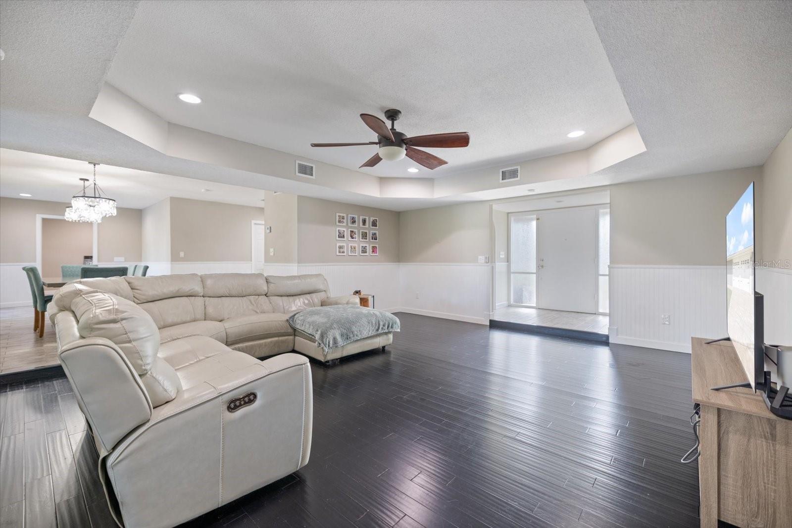 2309 CONWAY BLVD