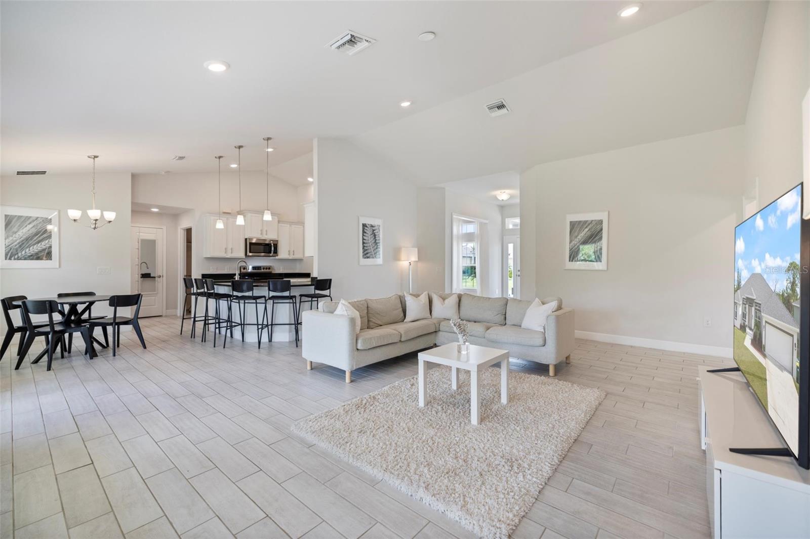15329 ALDAMA CIR