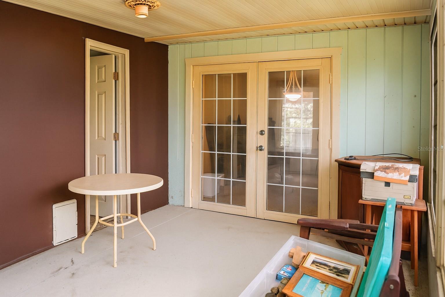1920 BARSTOW PL