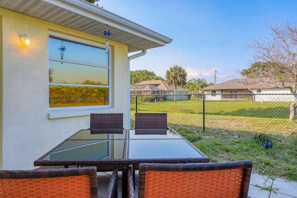 285 MARK TWAIN LN
