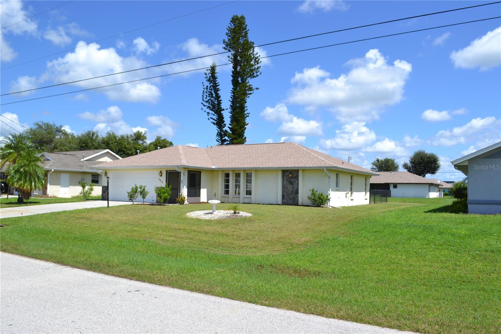 285 MARK TWAIN LN