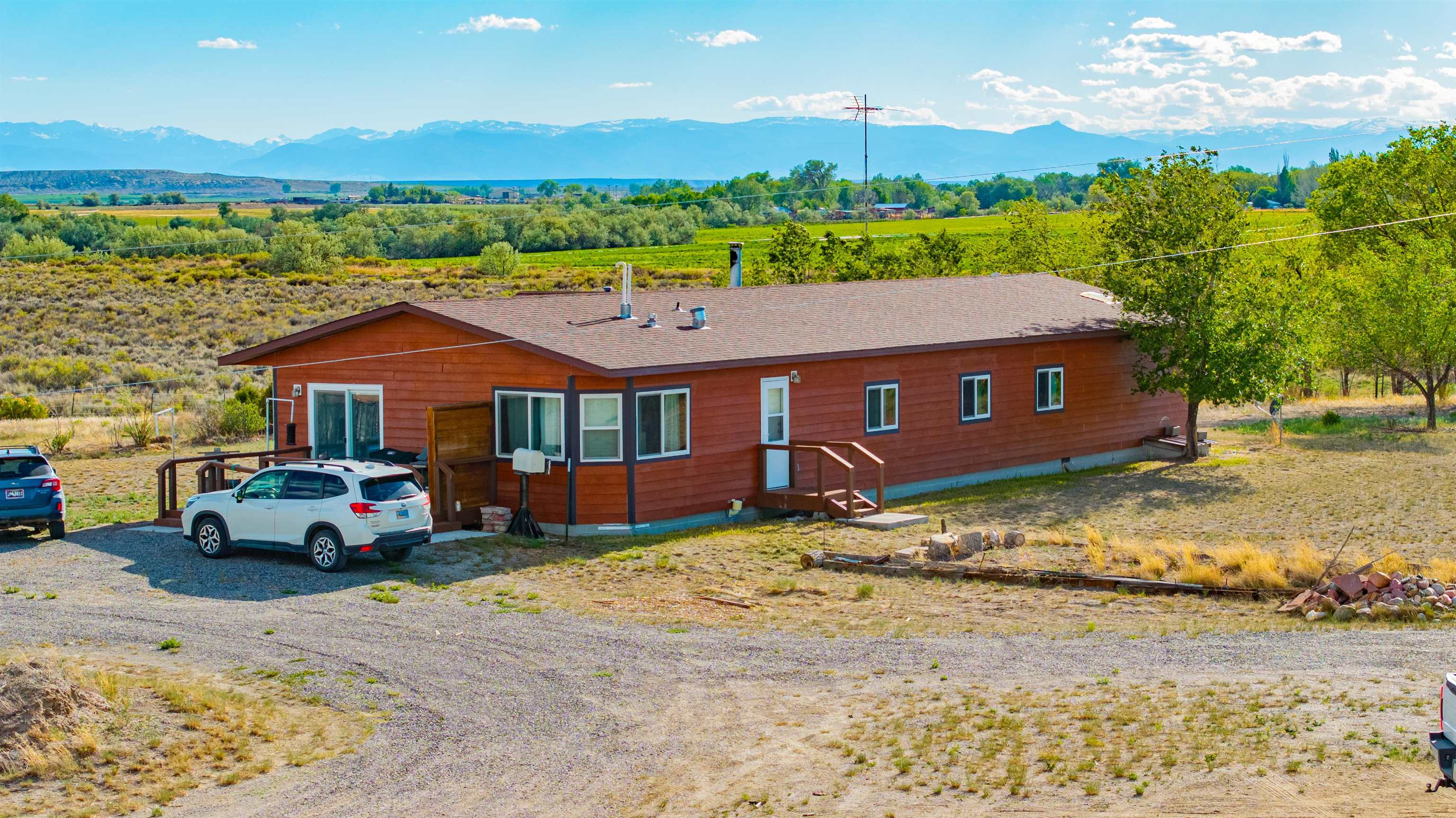 17 Indian Ridge Rd