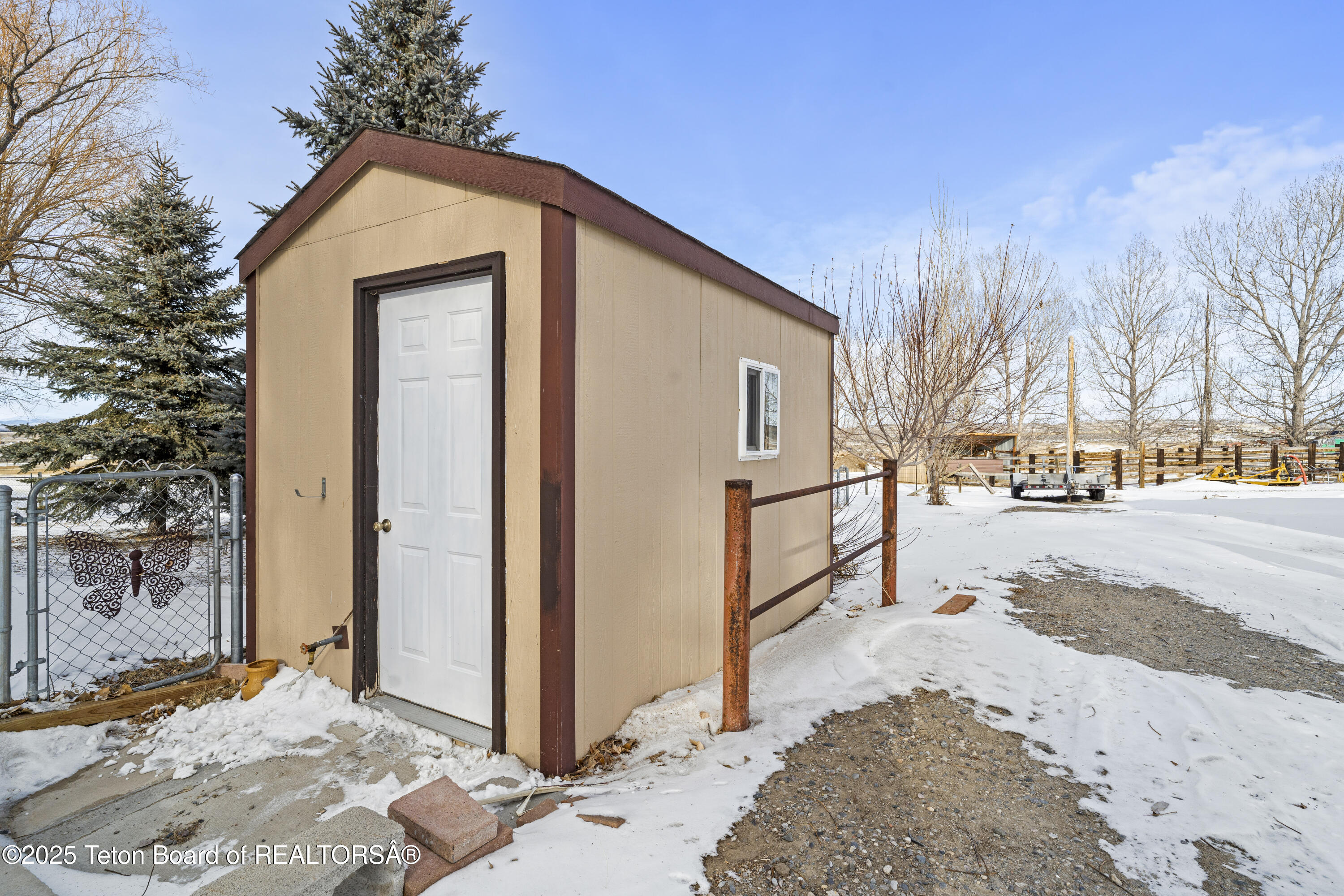 44 ELKHORN Drive